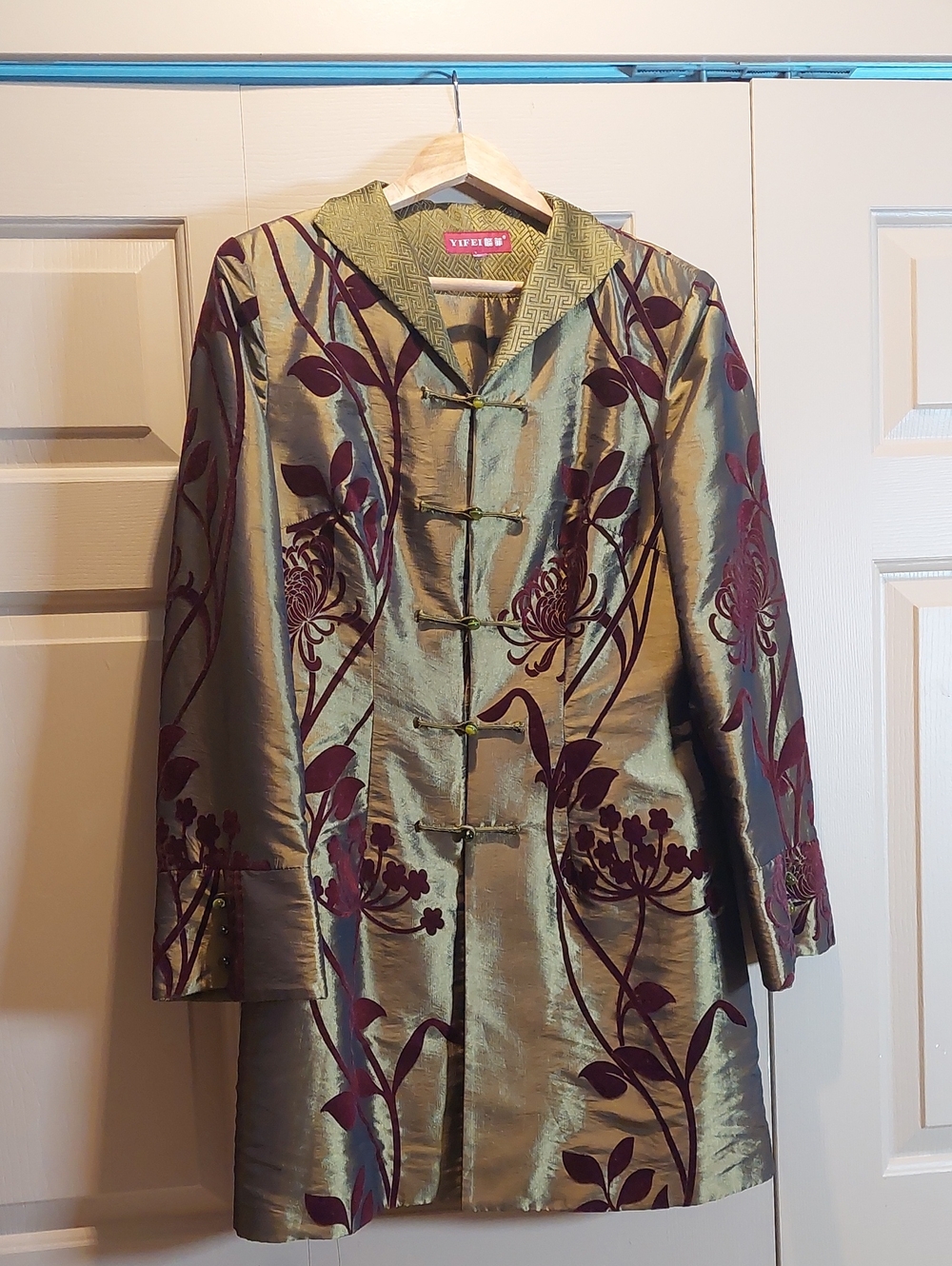 Silk-Blend Green & Burgundy Floral Mandarin Trench Coat